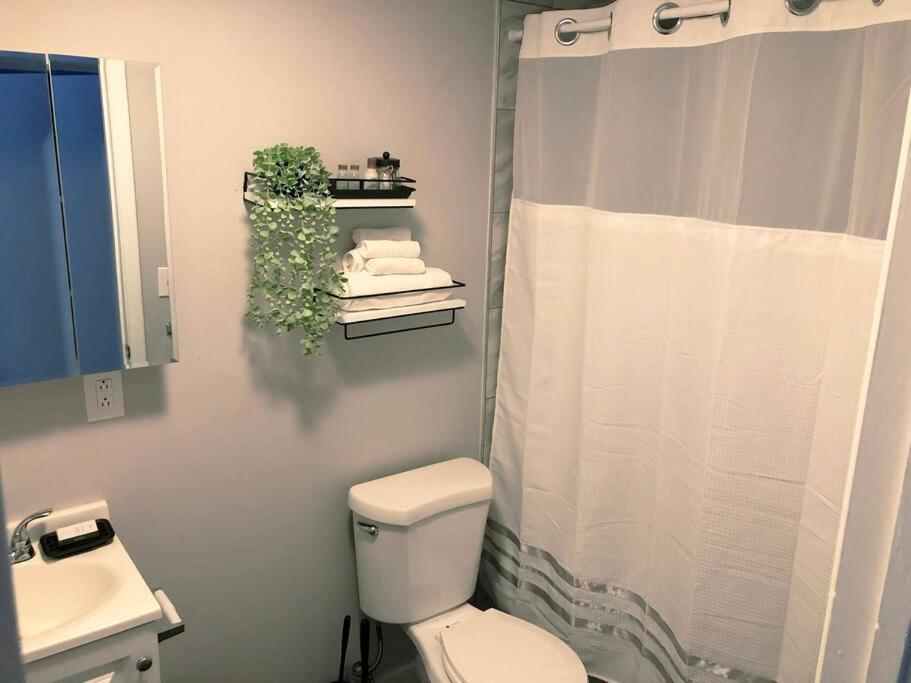 Appartamento Downtown Cleveland -Modern First Floor Unit Esterno foto