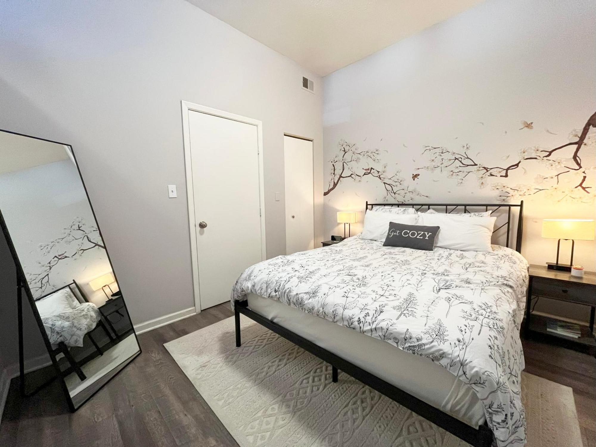 Appartamento Downtown Cleveland -Modern First Floor Unit Esterno foto