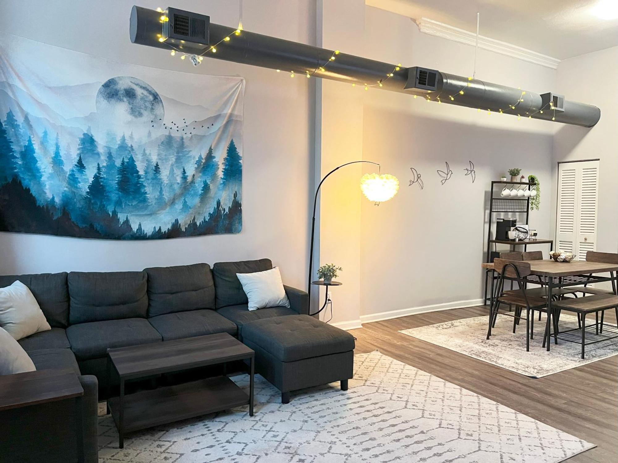 Appartamento Downtown Cleveland -Modern First Floor Unit Esterno foto